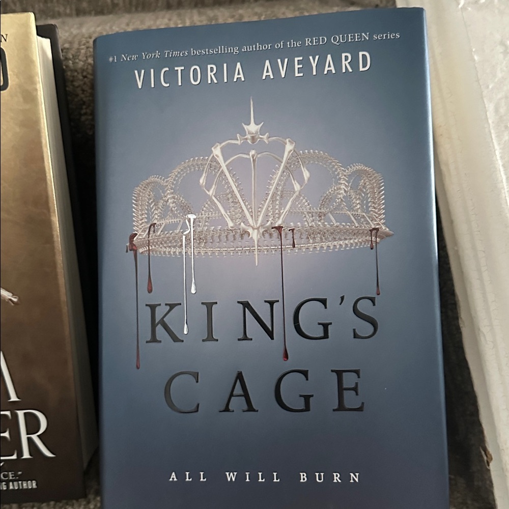 Victoria Aveyard, War Storm, Glass Sword, Realm Breaker, king cage & Red Queen. - Picture 2 of 11